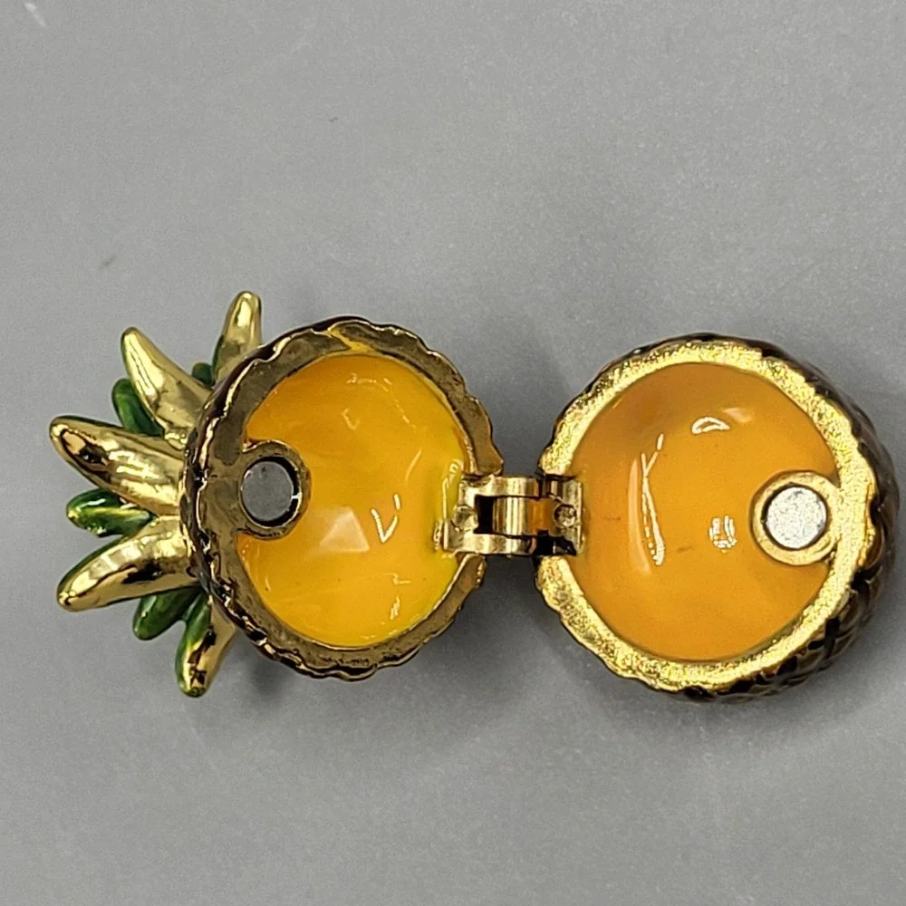 Work of Art Pineapple Trinket Pill Box Small Hinged Enameled Shelf Decor
